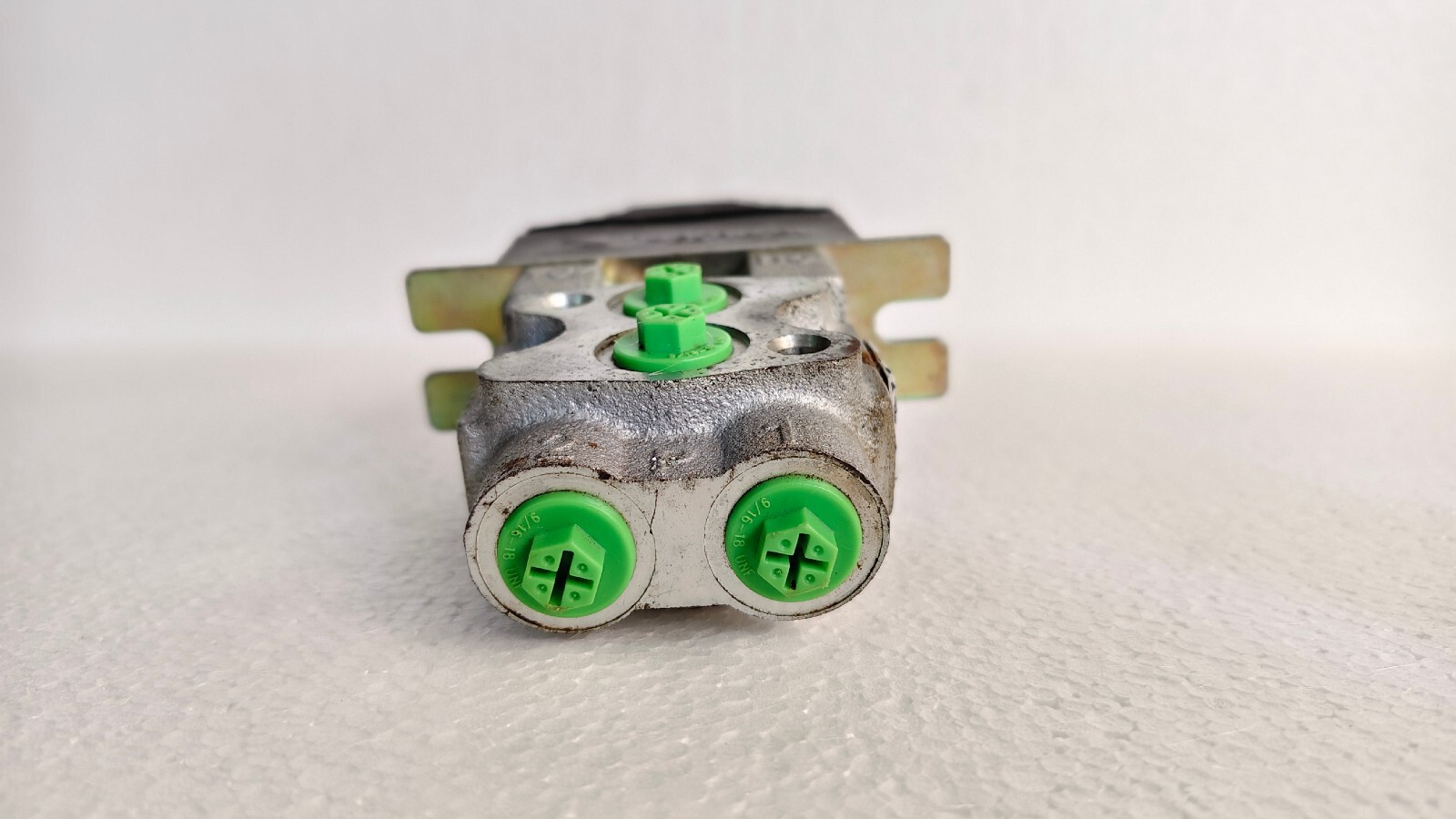 admin/uploads/uploads/FD Flo Draulic 05898 Joysitck _2.webp